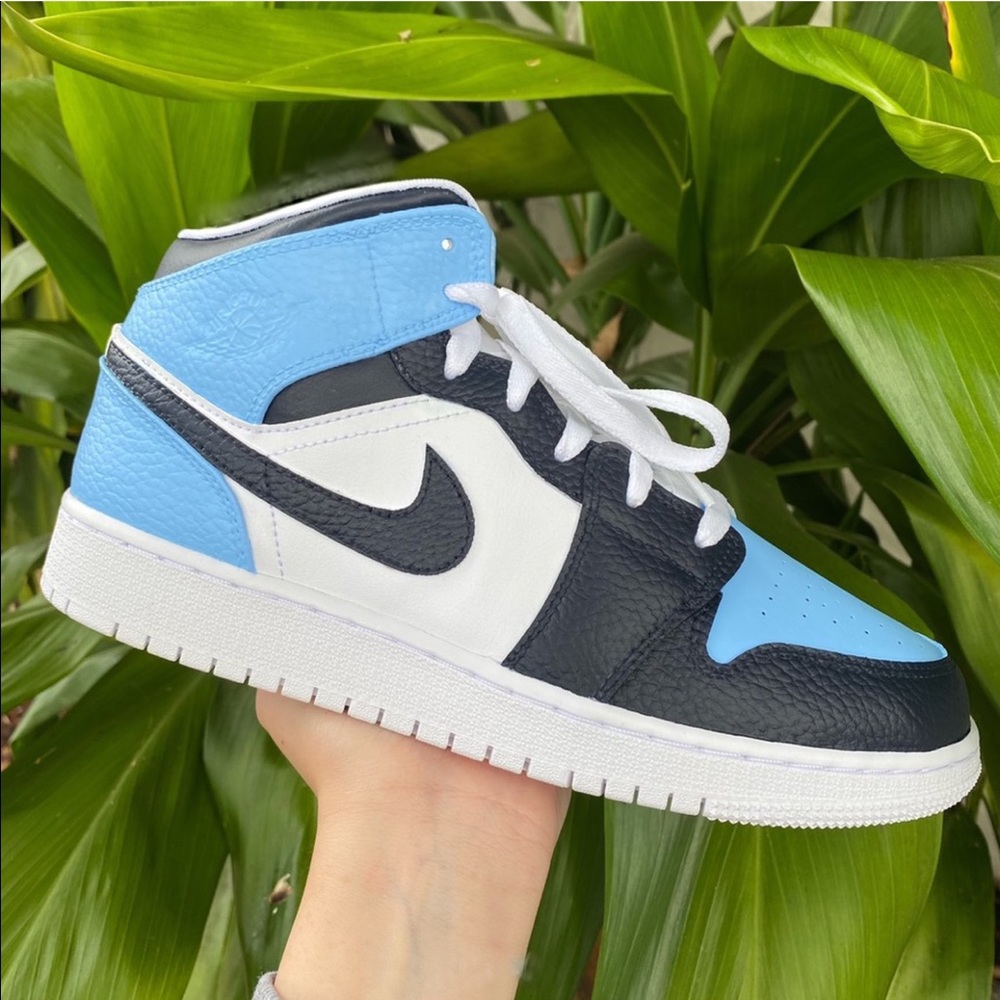 Custom UNC Blue/Navy Blue Air Jordan 1 Mids